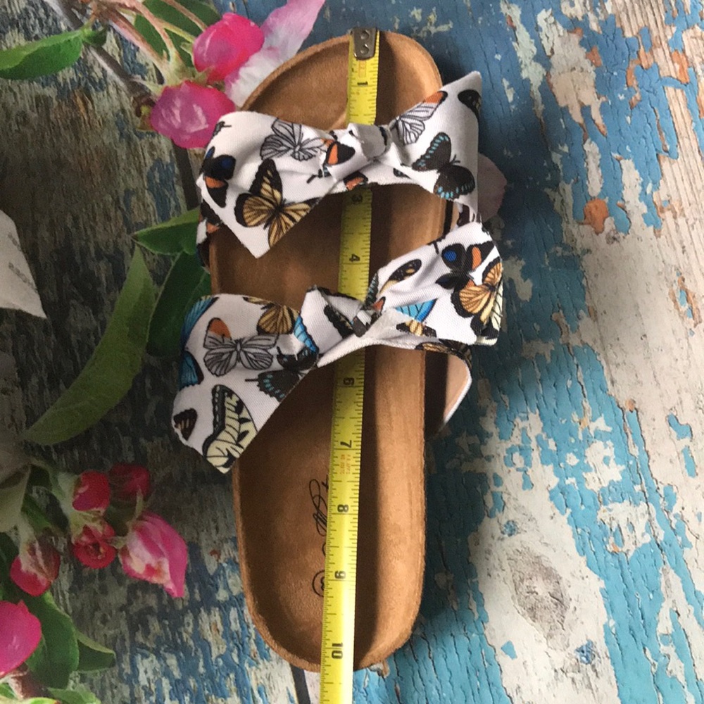 New Butterfly Bow Sandals - Picture 11 of 14